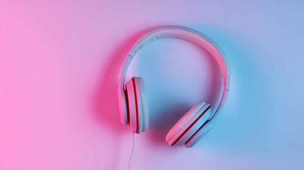 The Evolution of Headphones: From Basic Earbuds to High-Fidelity Sound